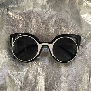 Fendi Paradeyes Cat-Eye Sunglasses